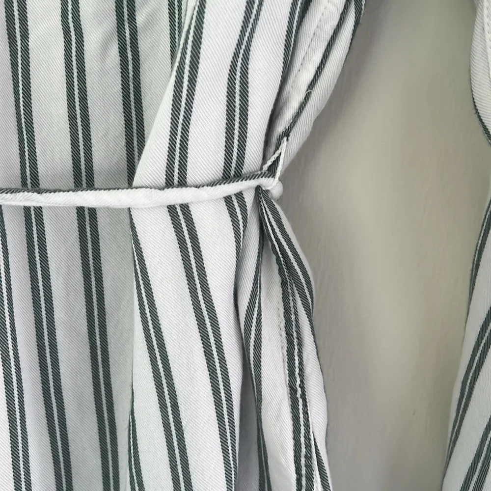 Isabel Maternity by Ingrid & Isabel Green and White Striped Tie Shirt Sz xs